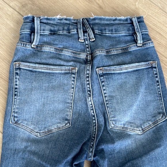 Good American Good Waist Hi Rise Light Compression Jeans Size 25 - Picture 5 of 5